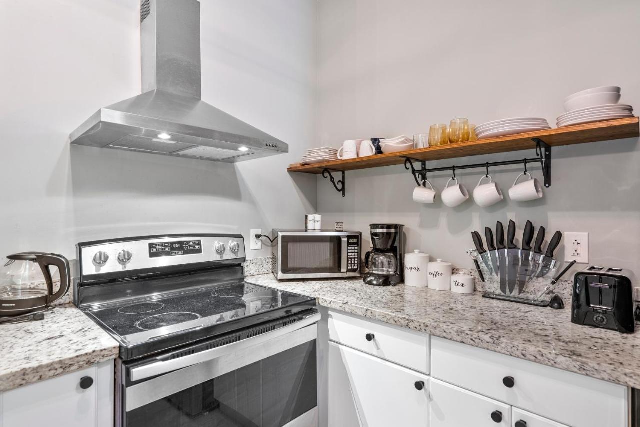 Airport Getaway Apartment Miami Bagian luar foto
